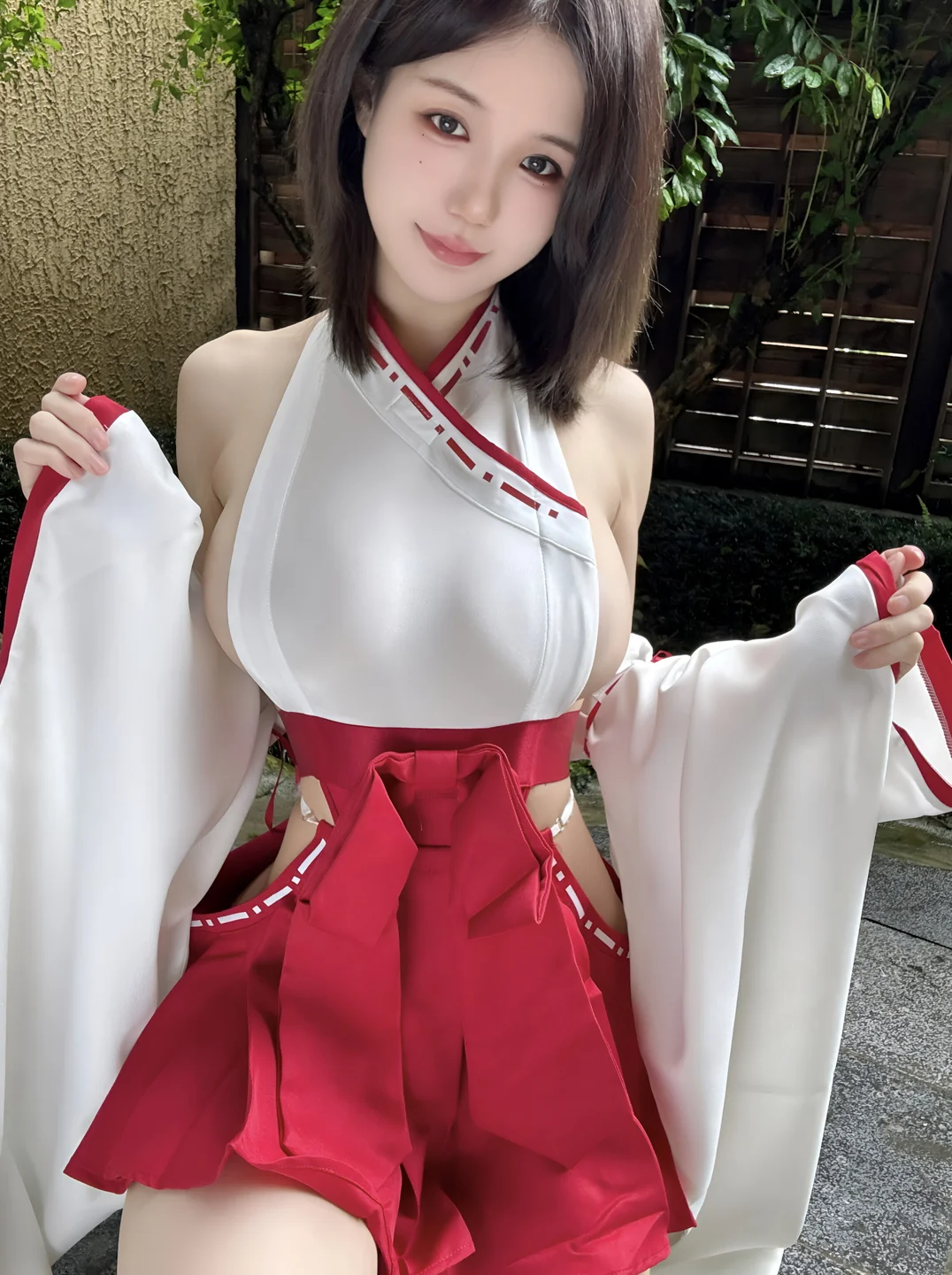小仓千代w - [Fantia]25年06月订阅 [121P-1GB] tg@simisebaisi 【丝足阁】077.webp